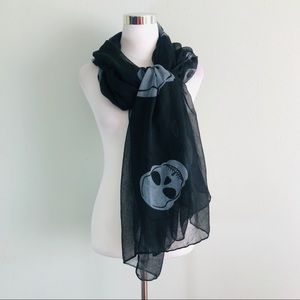 NWOT skull print scarf